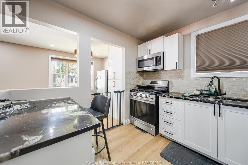 9633 Avery Unit# Upper, Windsor, Ontario  N8R 2C1 - Photo 16 - 26018599