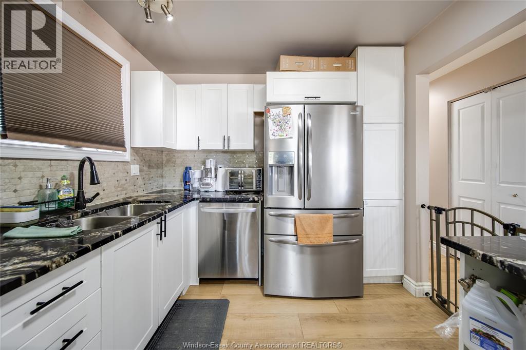 9633 Avery Unit# Upper, Windsor, Ontario  N8R 2C1 - Photo 17 - 26018599