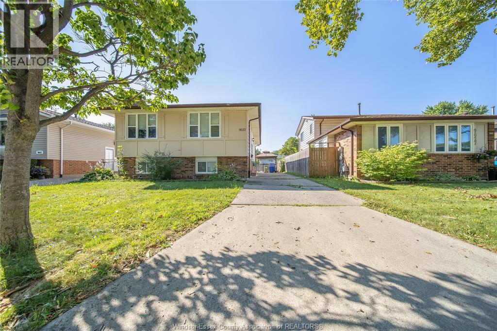 9633 Avery Unit# Upper, Windsor, Ontario  N8R 2C1 - Photo 3 - 26018599