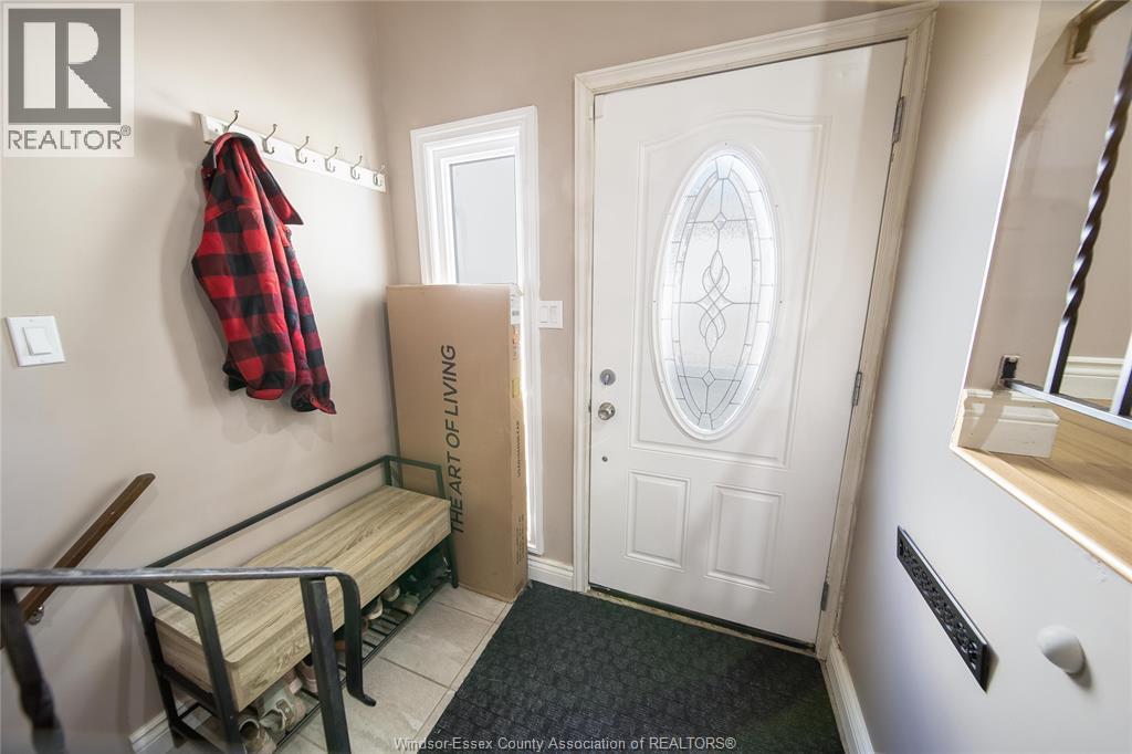 9633 Avery Unit# Upper, Windsor, Ontario  N8R 2C1 - Photo 9 - 26018599