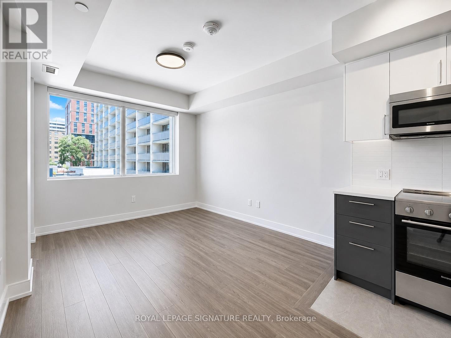 205 - 664 Spadina Avenue, Toronto, Ontario  M5S 0G4 - Photo 3 - C13643518