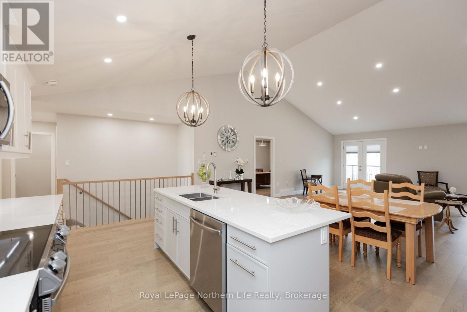 16 Silver Maple Lane, North Bay, Ontario  P1C 0B5 - Photo 15 - X13644458