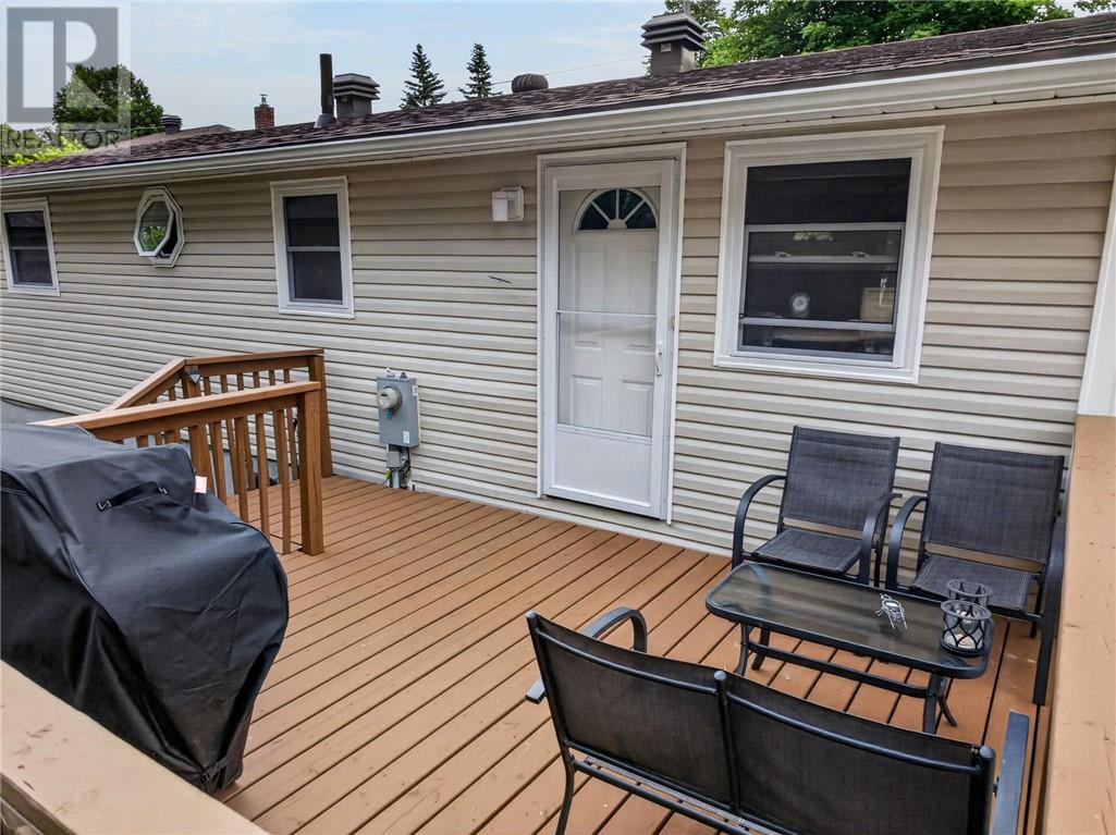 79 Manor Road, Sudbury, Ontario  P3B 3K9 - Photo 52 - 2129646