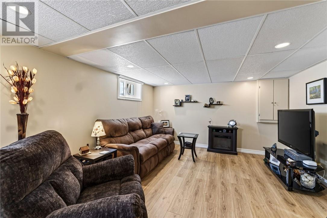 79 Manor Road, Sudbury, Ontario  P3B 3K9 - Photo 59 - 2129646