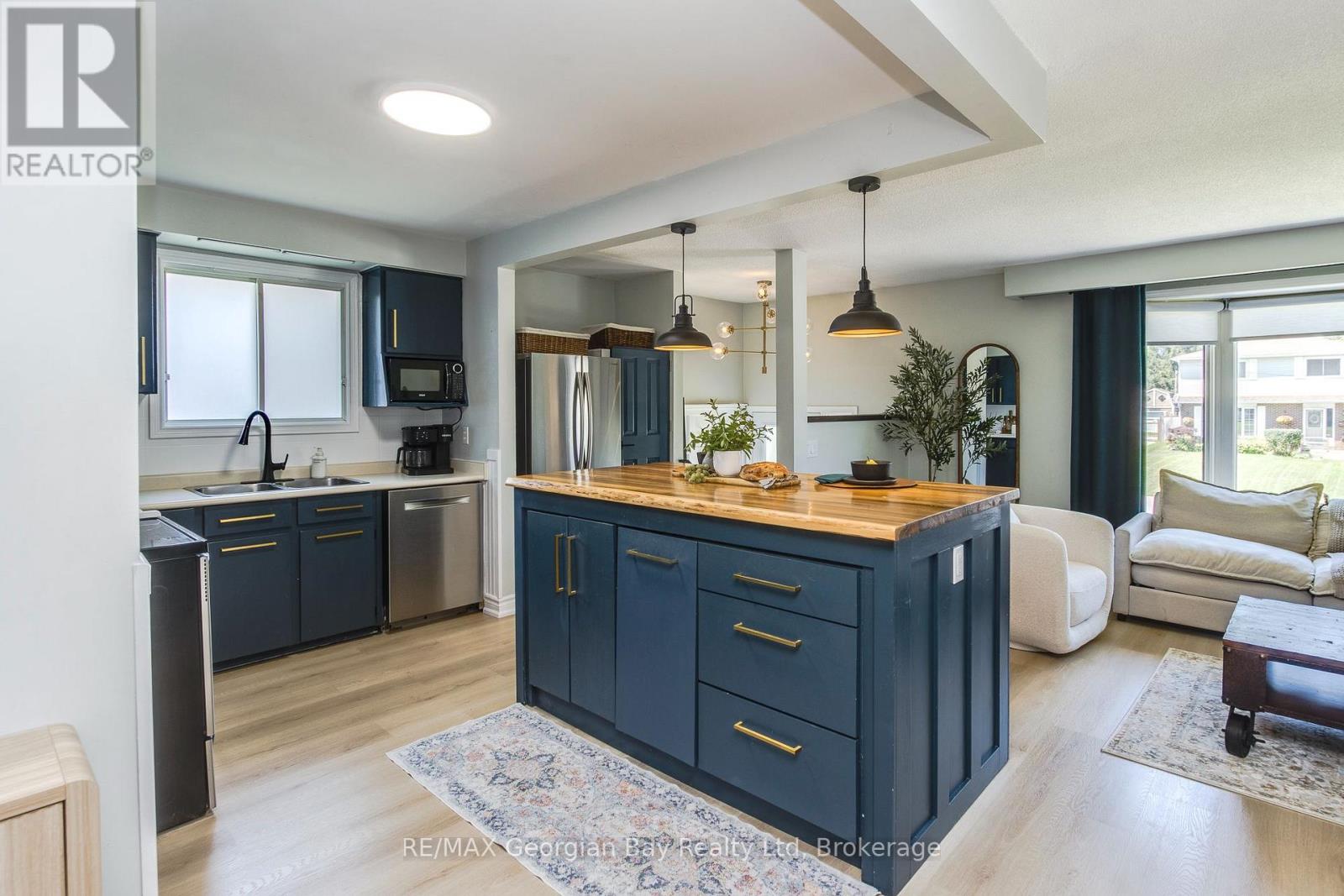 475 Athabaska Street, Tay, Ontario  L0K 1R0 - Photo 6 - S13644598