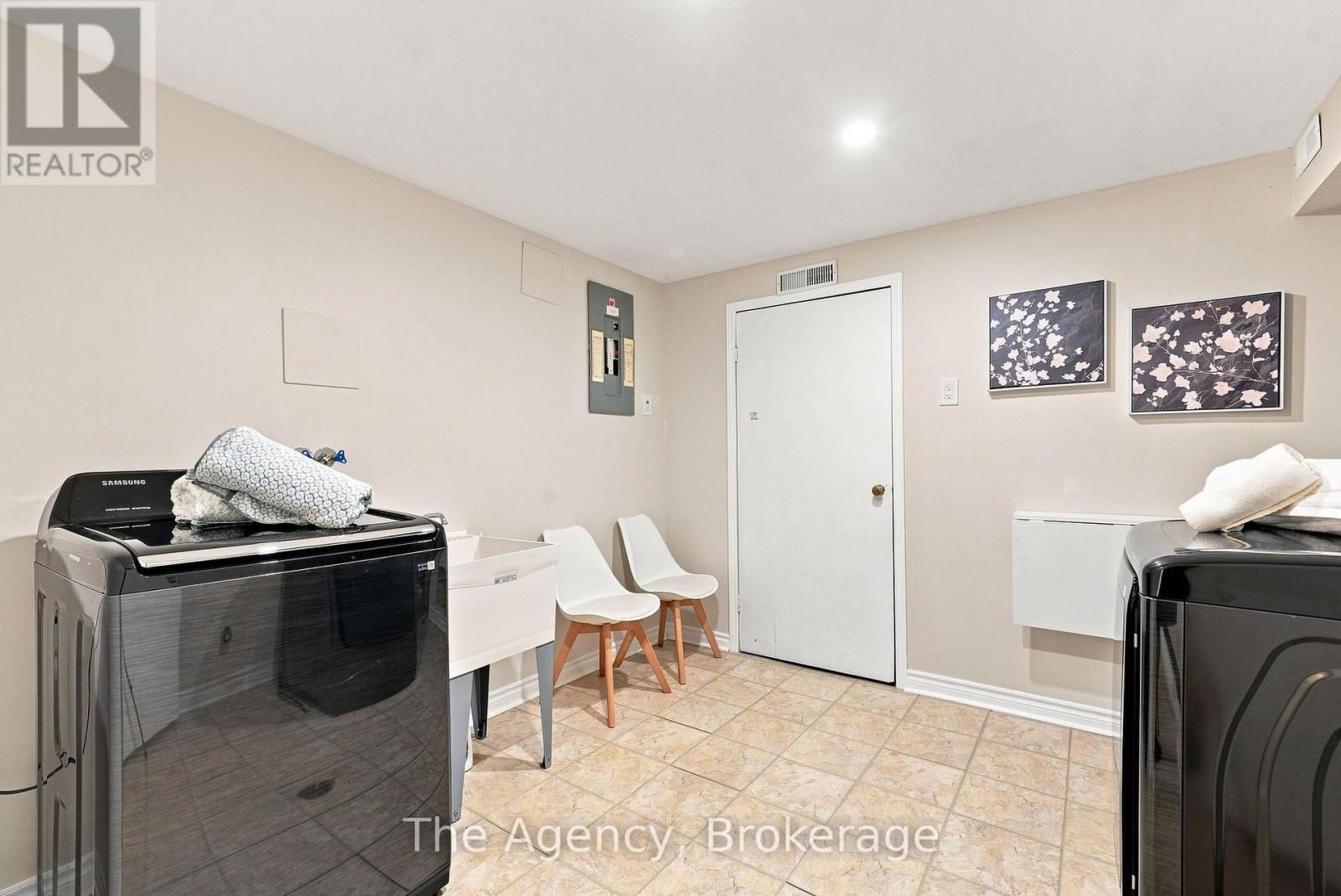 703 Newman Crescent, Whitby, Ontario  L1N 1M7 - Photo 30 - E13644316