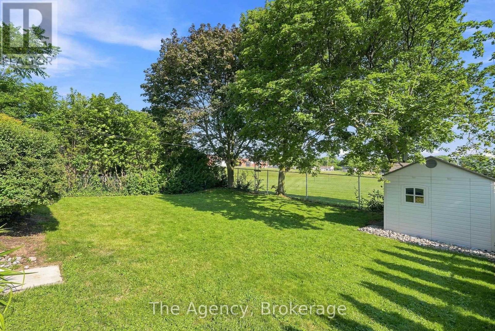 703 Newman Crescent, Whitby, Ontario  L1N 1M7 - Photo 34 - E13644316