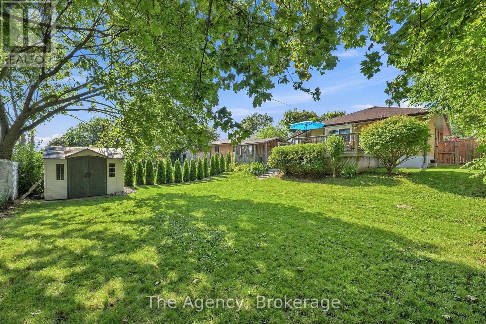 703 Newman Crescent, Whitby, Ontario  L1N 1M7 - Photo 35 - E13644316