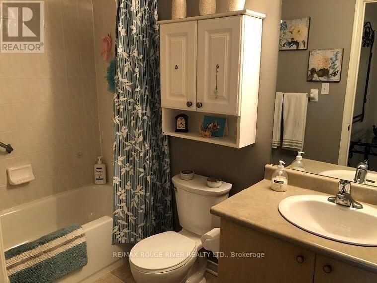 102 - 90 Aspen Springs Drive, Clarington, Ontario  L1C 5N3 - Photo 15 - E13644628