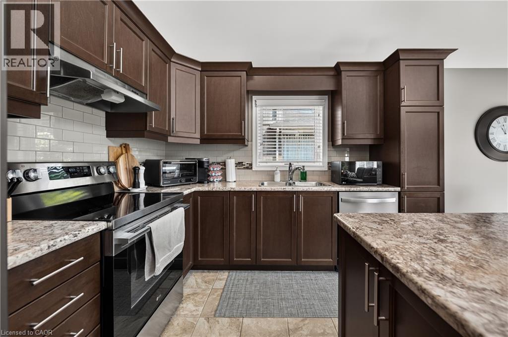 18 Eastman Gateway, Thorold, Ontario  L2V 0E2 - Photo 12 - 40853746