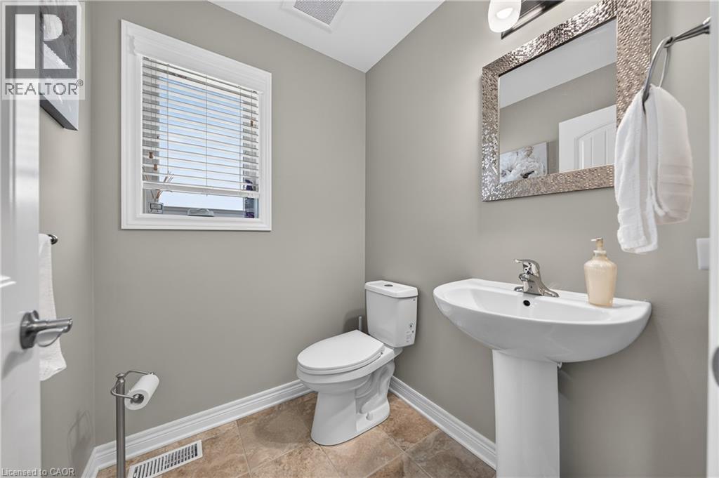 18 Eastman Gateway, Thorold, Ontario  L2V 0E2 - Photo 29 - 40853746