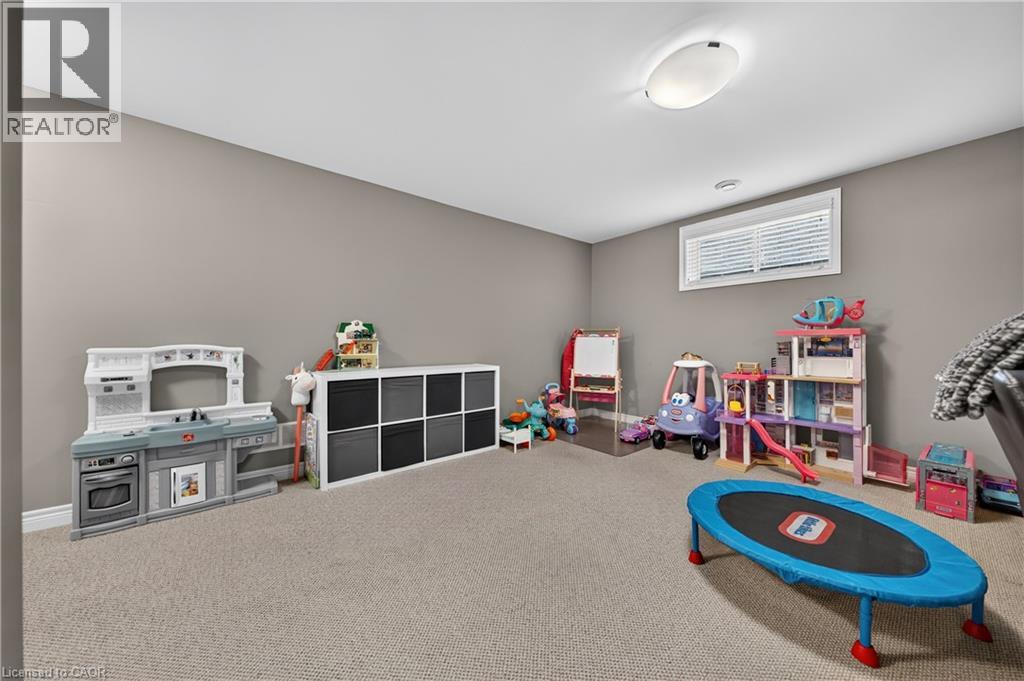 18 Eastman Gateway, Thorold, Ontario  L2V 0E2 - Photo 32 - 40853746