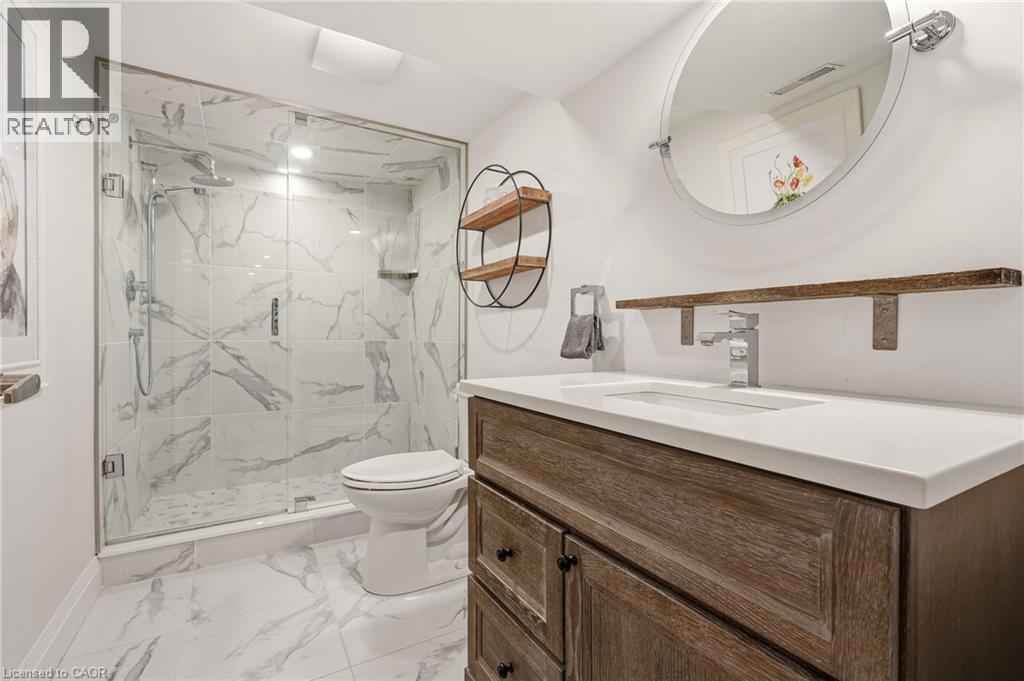 2113 Courtland Drive, Burlington, Ontario  L7R 1R7 - Photo 33 - 40853402