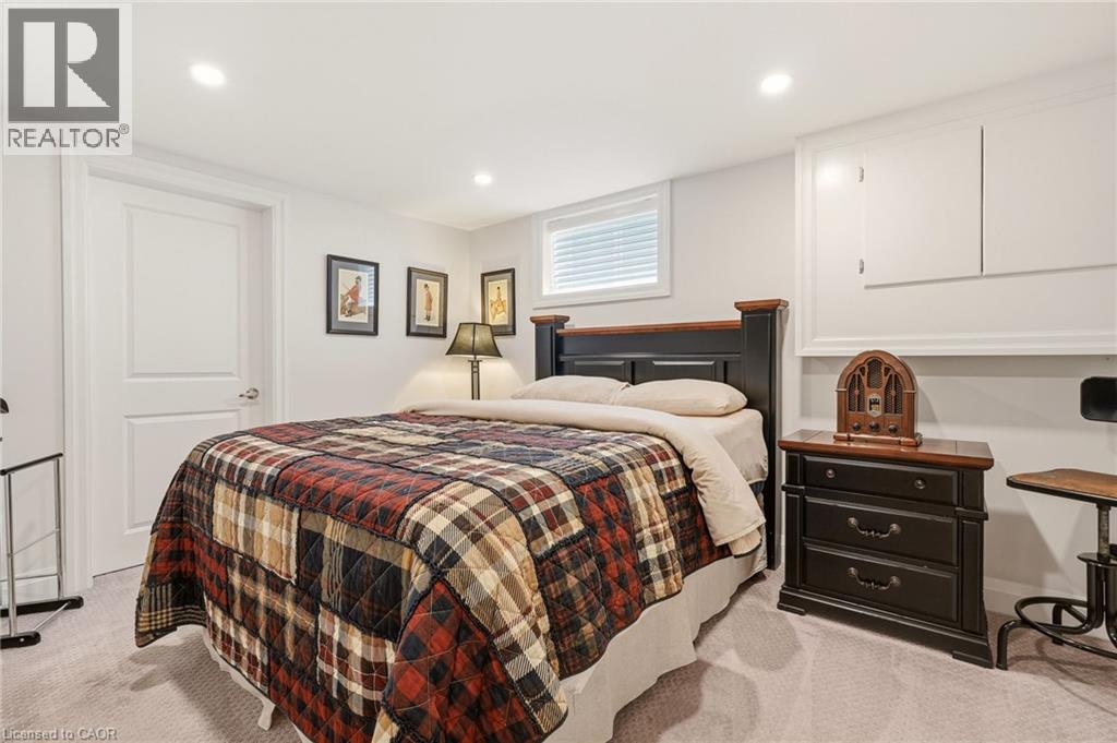 2113 Courtland Drive, Burlington, Ontario  L7R 1R7 - Photo 34 - 40853402