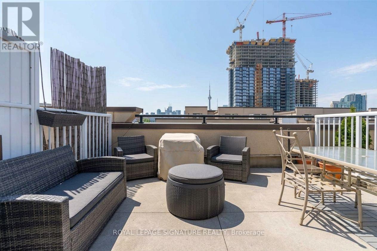 704 - 42 Western Battery Road, Toronto, Ontario  M6K 3P1 - Photo 23 - C13644658