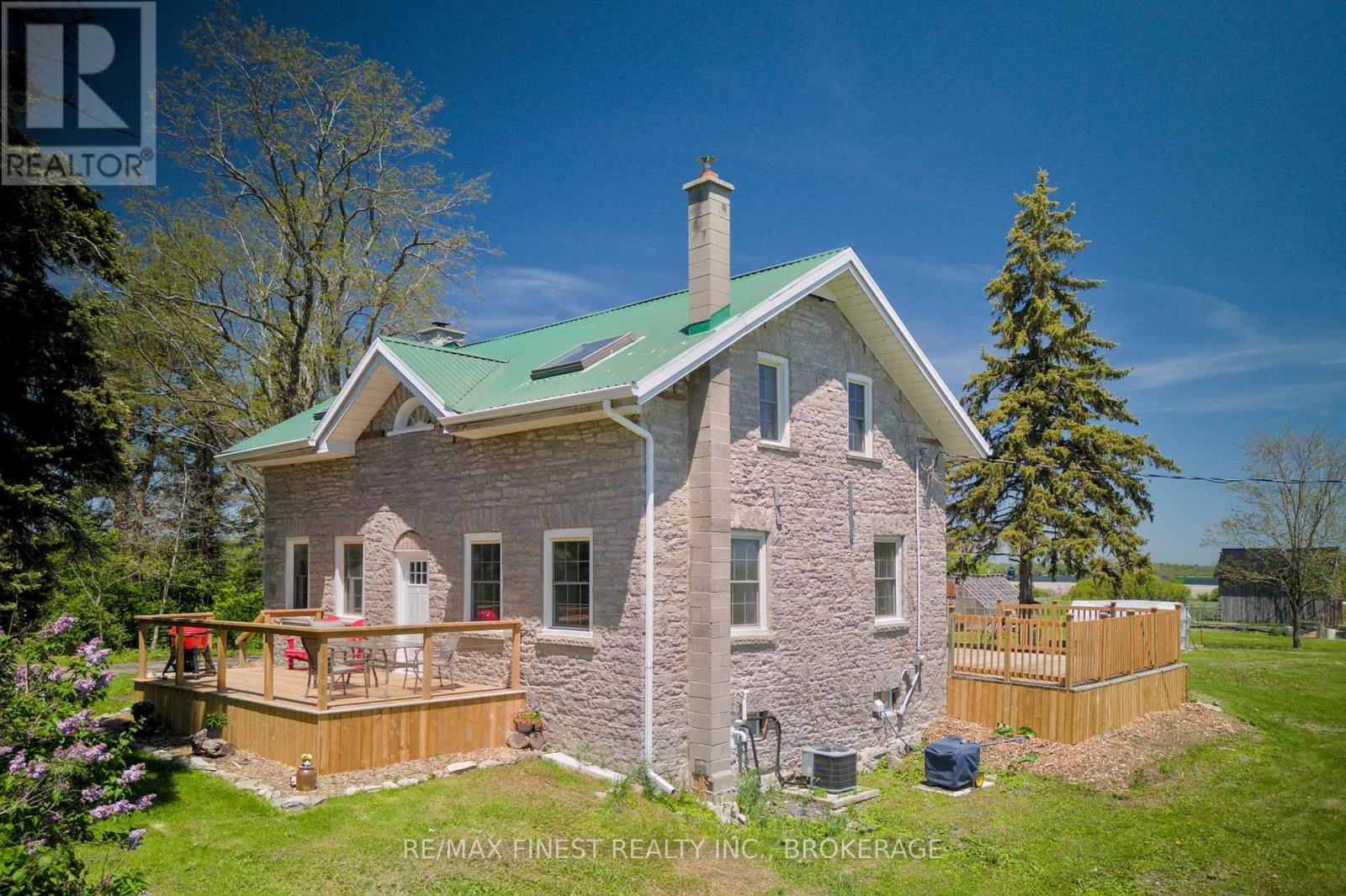 $749,000.00190 Wilmer Road, Frontenac Islands, Ontario