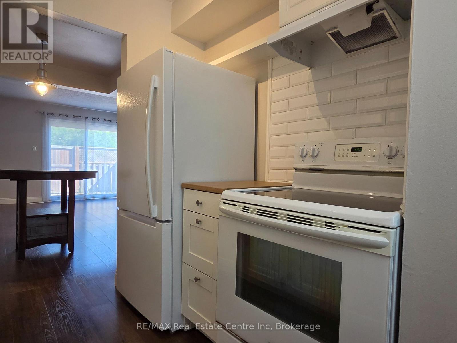 101 - 31 Greengate Rd, Guelph, Ontario  N1H 6R3 - Photo 6 - X13644440