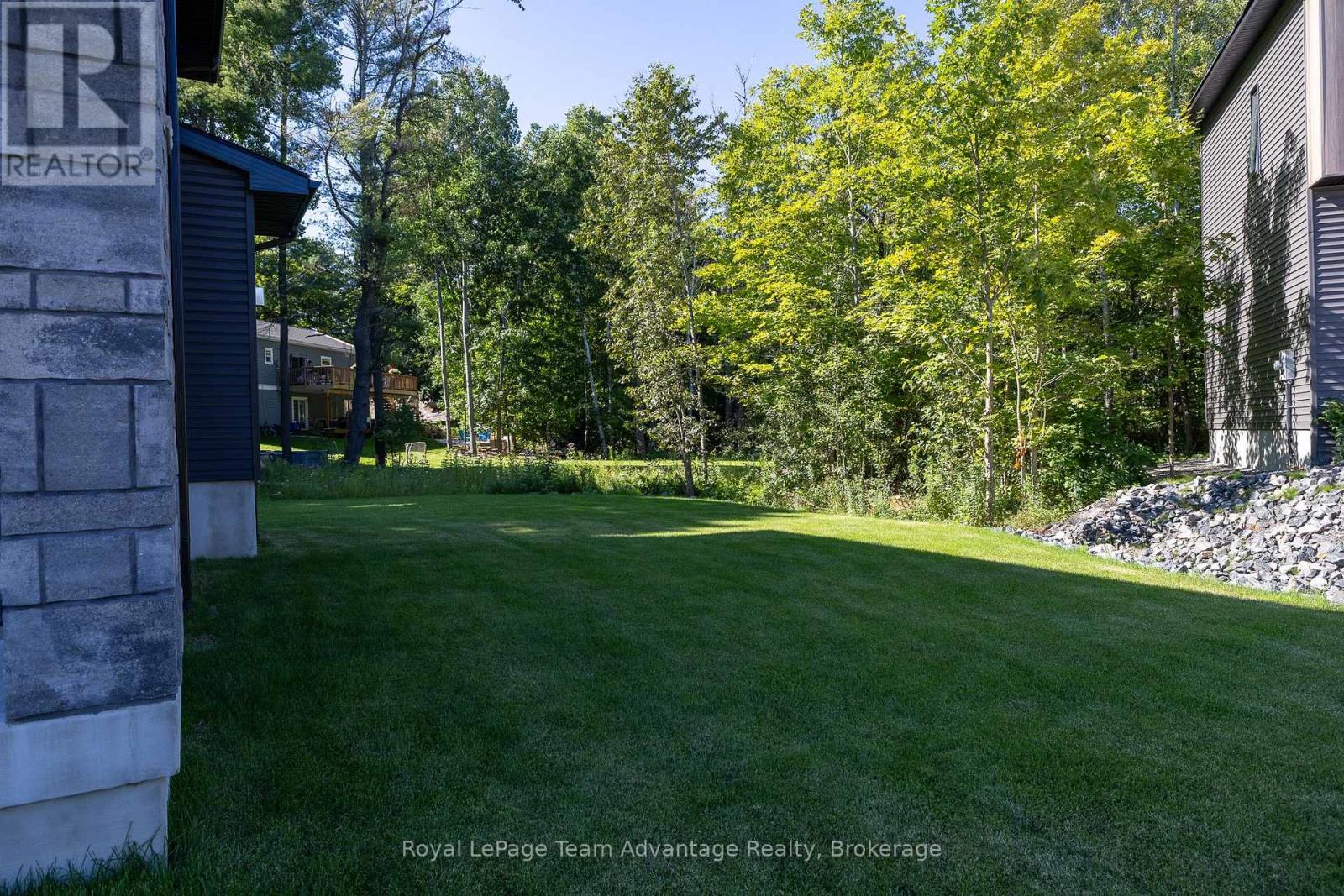 53 Dennis Drive, Parry Sound, Ontario  P2A 0E4 - Photo 4 - X13644624