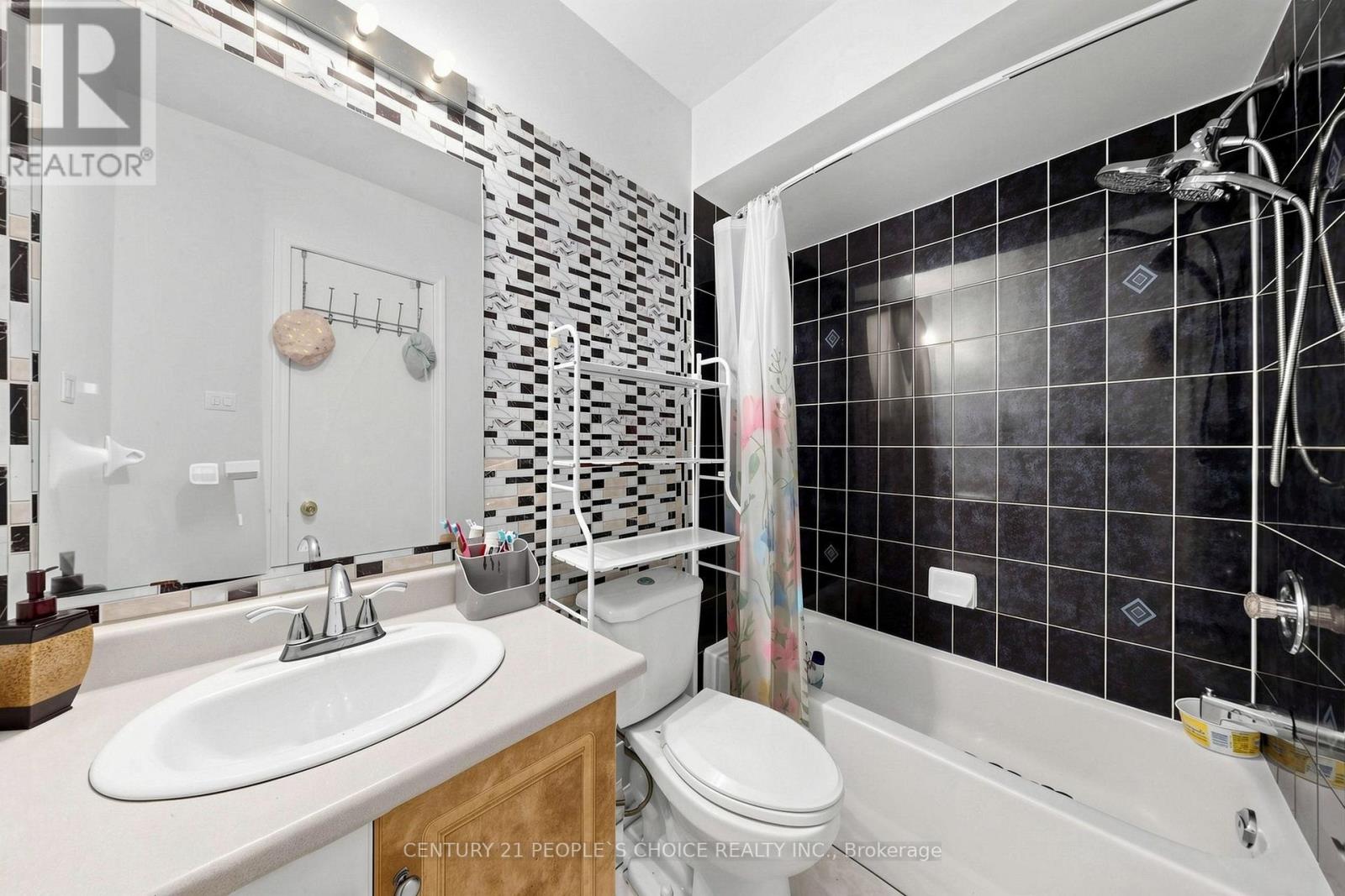 15 - 33 Aspen Park Way, Whitby, Ontario  L1N 9M6 - Photo 18 - E13644330