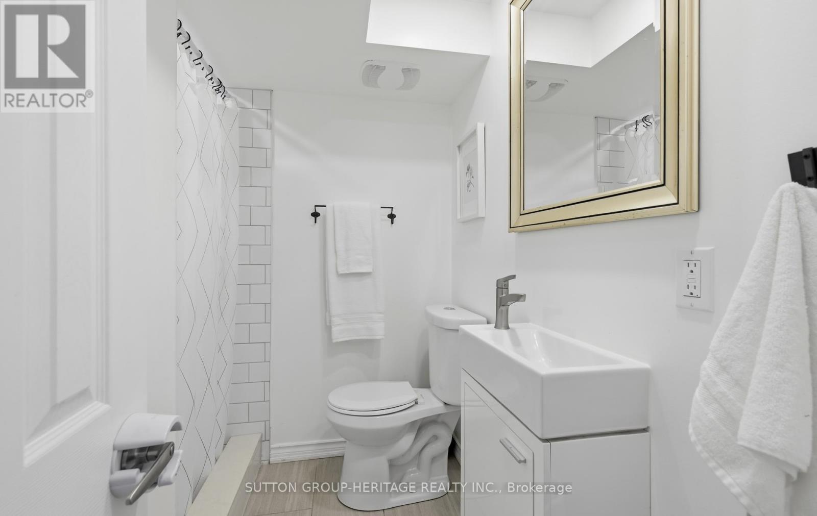 1209 Cherrydown Drive, Oshawa, Ontario  L1H 7T4 - Photo 28 - E13644362