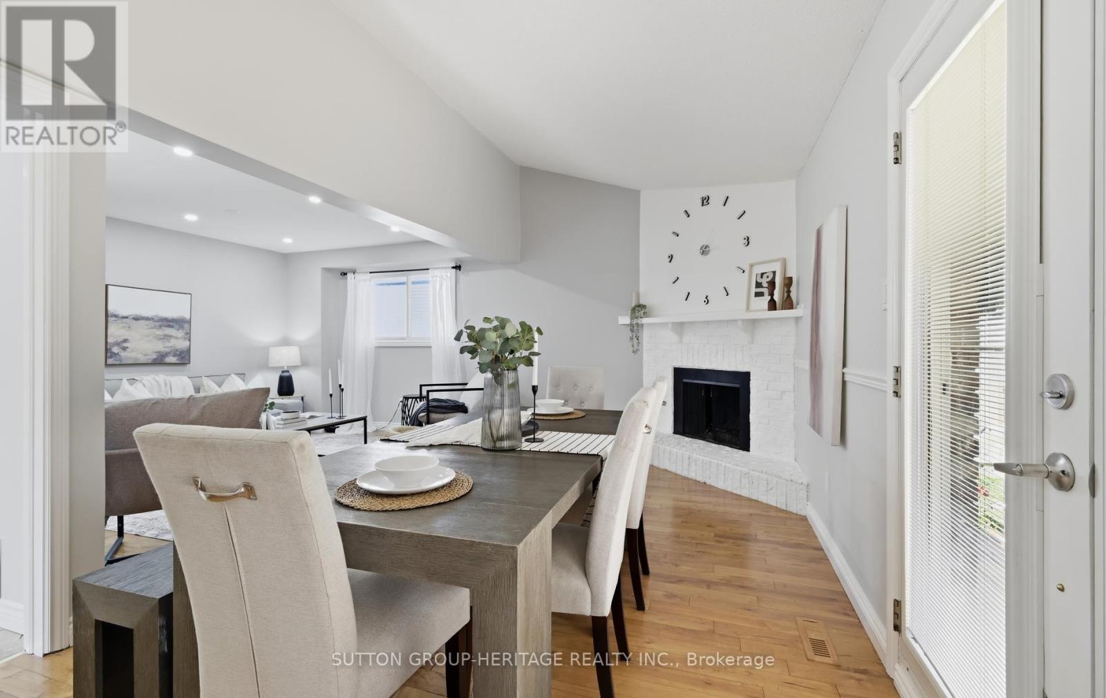 1209 Cherrydown Drive, Oshawa, Ontario  L1H 7T4 - Photo 8 - E13644362