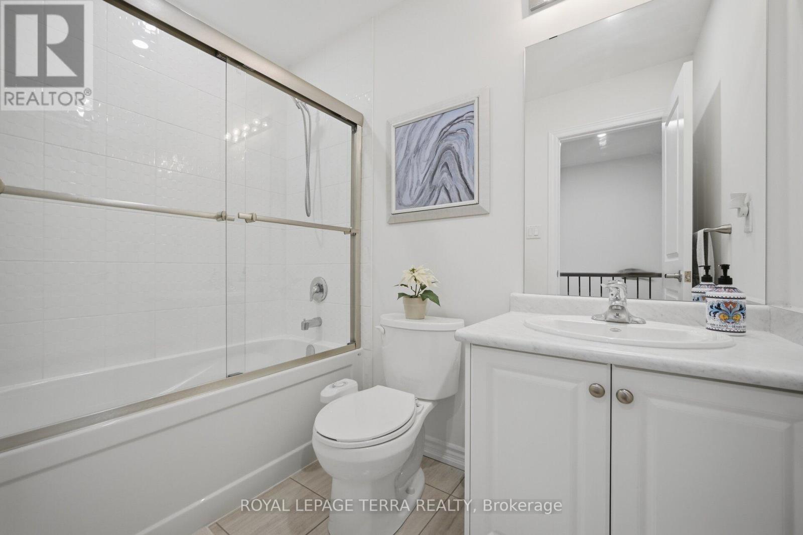 38 Hallmark Way, Whitby, Ontario  L1P 0K2 - Photo 25 - E13644412