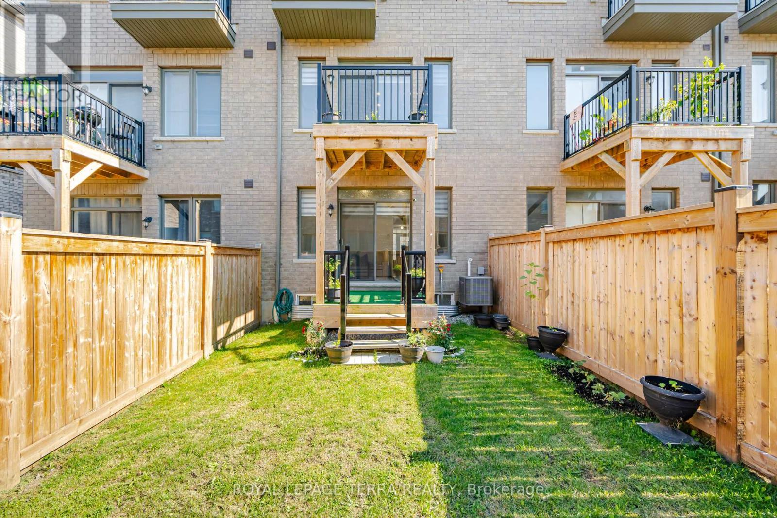 38 Hallmark Way, Whitby, Ontario  L1P 0K2 - Photo 38 - E13644412