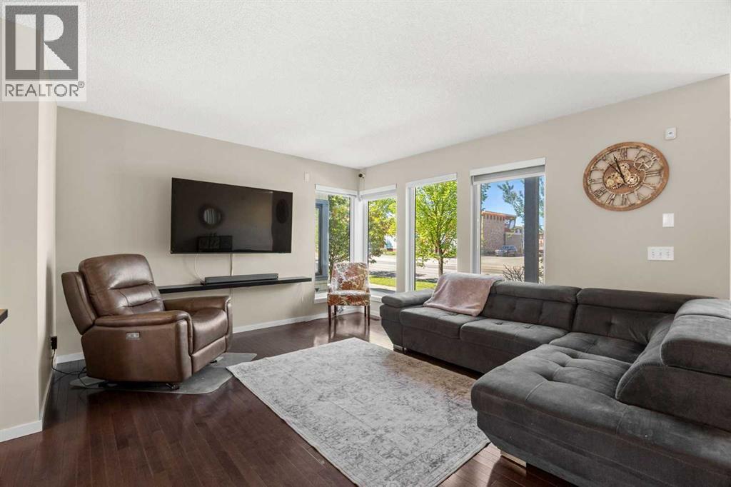 140 Walden Gate SE, Calgary, Alberta  T2X 0P3 - Photo 11 - A2319528