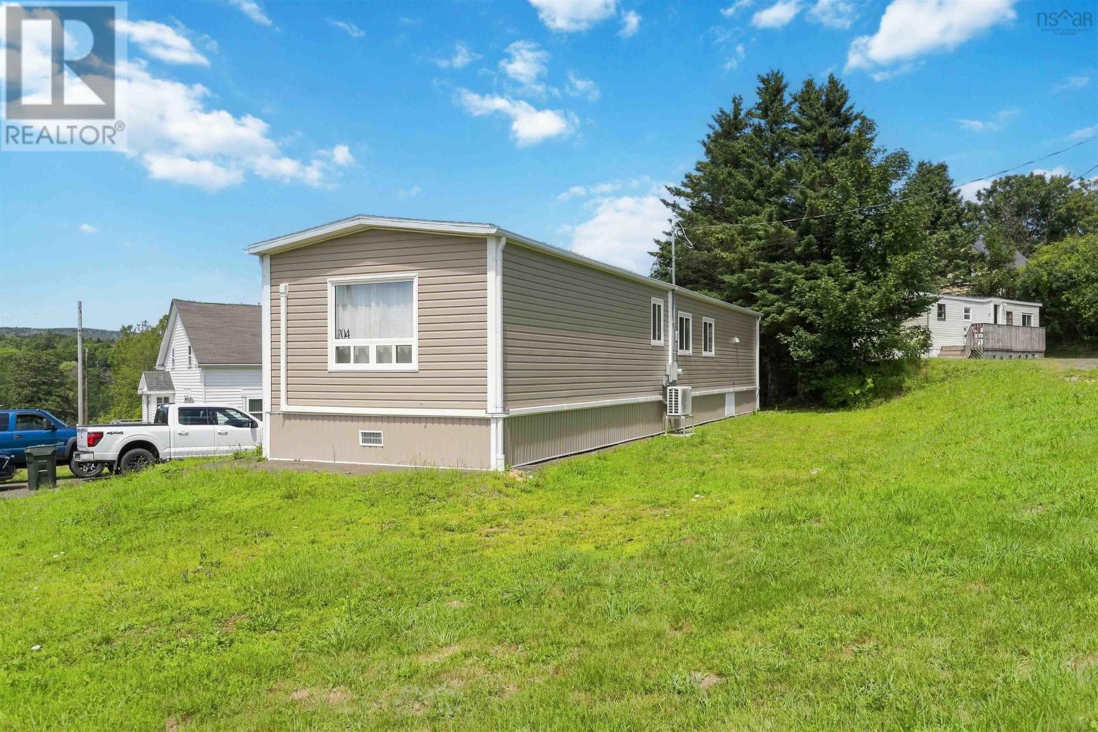 204 Victoria Street, Digby, Nova Scotia  B0V 1A0 - Photo 3 - 202619422
