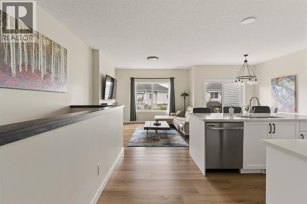 808 Mandalay Link, Carstairs, Alberta  T0M 0N0 - Photo 8 - A2323853