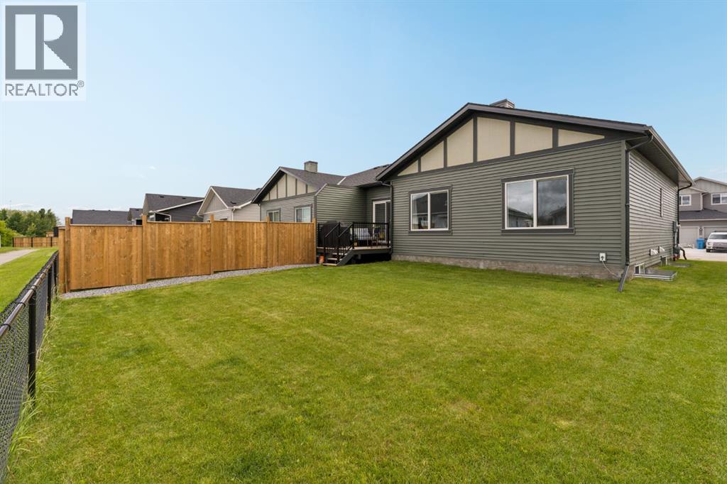 808 Mandalay Link, Carstairs, Alberta  T0M 0N0 - Photo 41 - A2323853