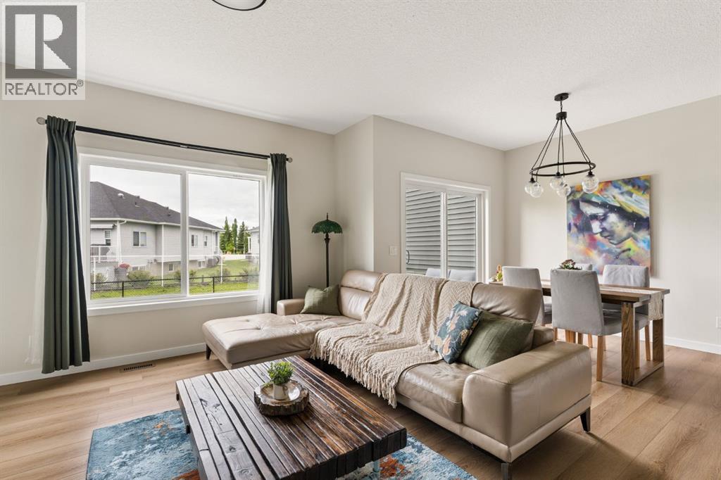 808 Mandalay Link, Carstairs, Alberta  T0M 0N0 - Photo 20 - A2323853