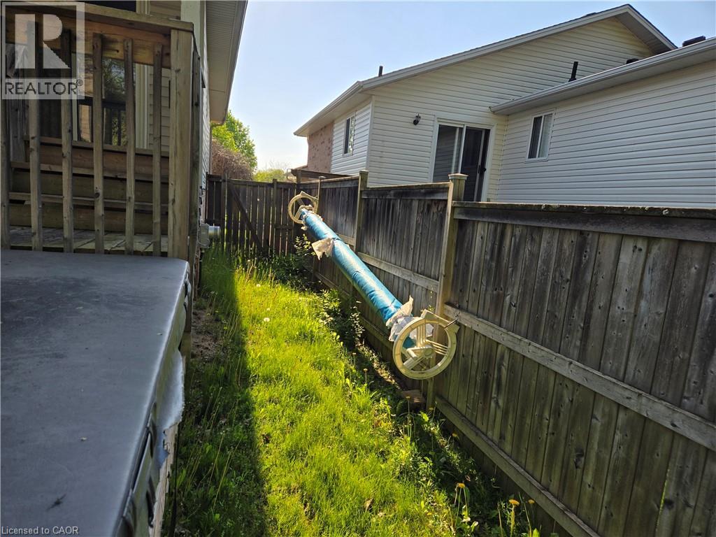 73 Foxtail Avenue, Welland, Ontario  L3C 7J6 - Photo 8 - 40837134