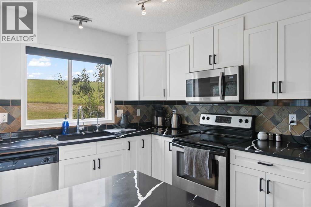 81 Royal Crest Terrace NW, Calgary, Alberta  T3G 4M2 - Photo 15 - A2328877