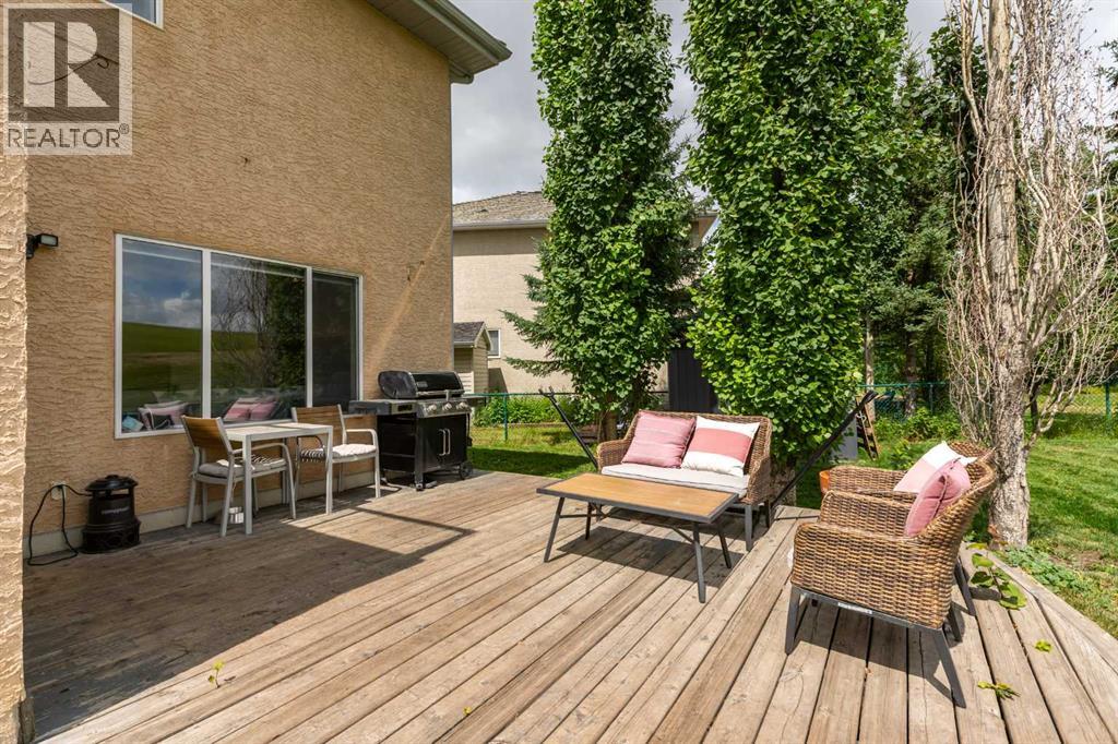81 Royal Crest Terrace NW, Calgary, Alberta  T3G 4M2 - Photo 35 - A2328877