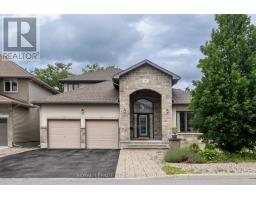 166 GRAINSTONE WAY, Ottawa, Ontario