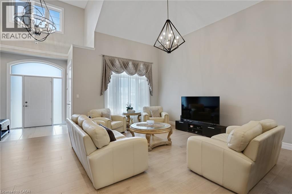 305 Blair Creek Drive, Kitchener, Ontario  N2P 0G4 - Photo 6 - 40851998