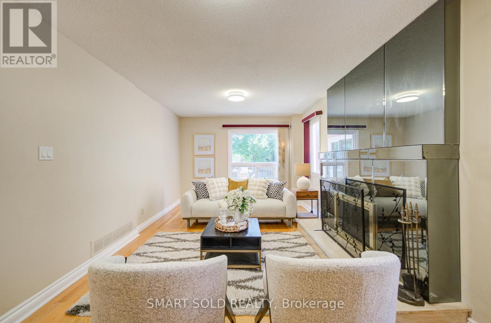 84 O'connor Crescent, Richmond Hill, Ontario  L4C 7N8 - Photo 18 - N13644308