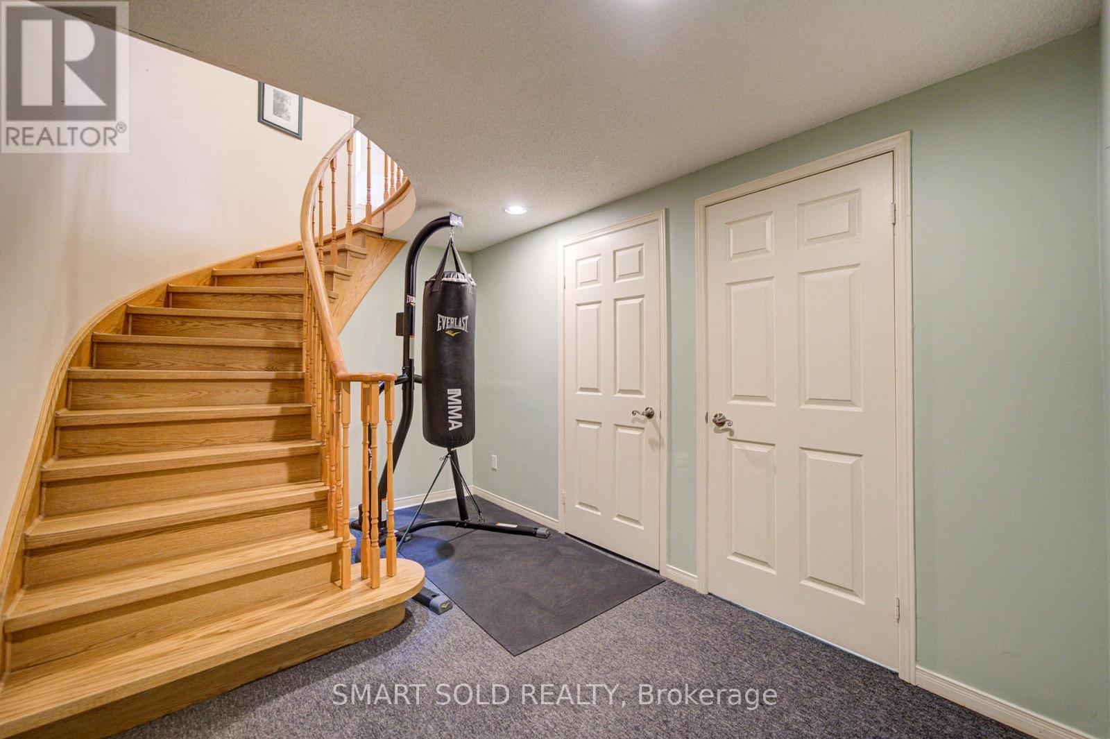 84 O'connor Crescent, Richmond Hill, Ontario  L4C 7N8 - Photo 32 - N13644308