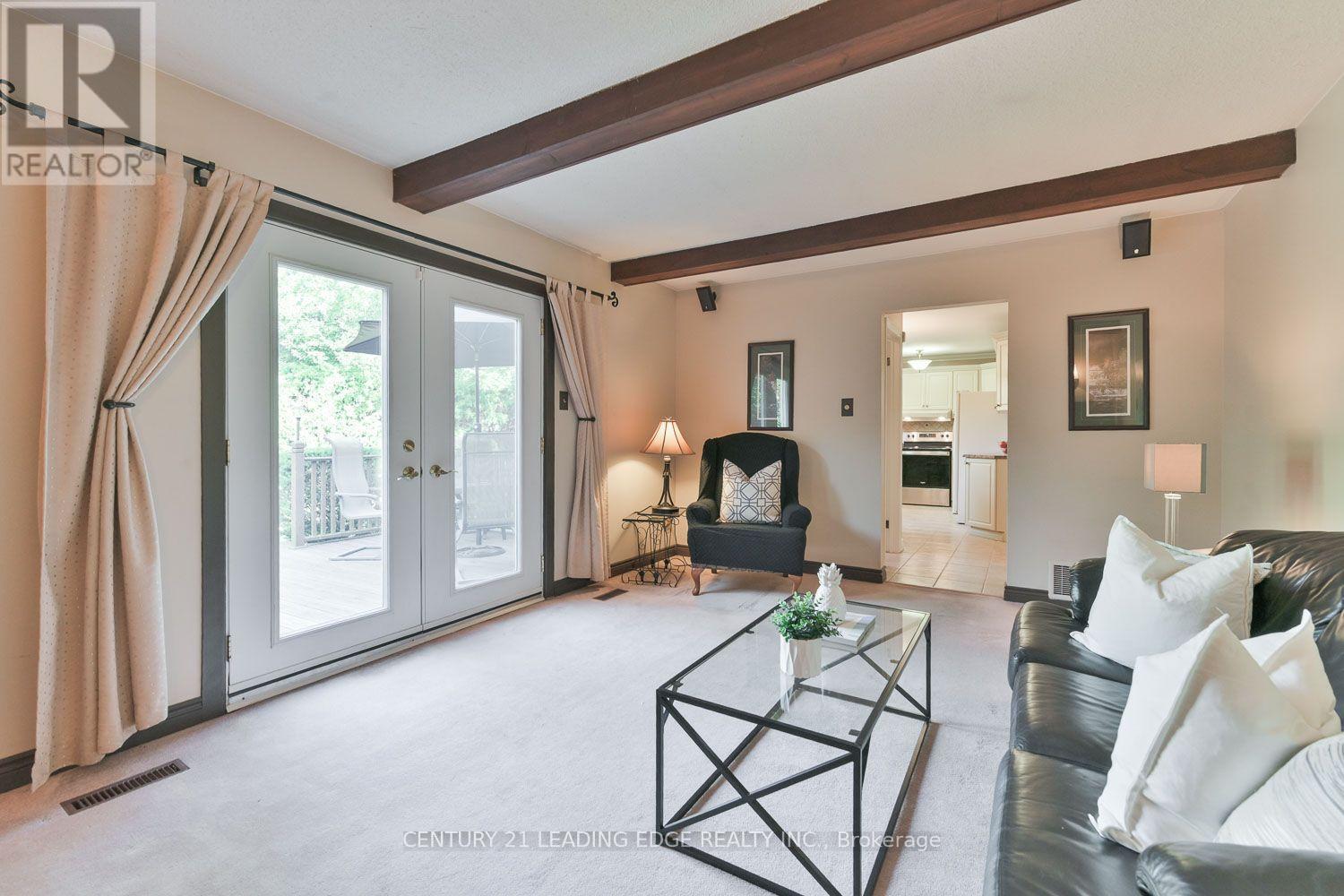 15 Sir Gawaine Place, Markham (Markham Village), Ontario  L3P 3A1 - Photo 17 - N13644354
