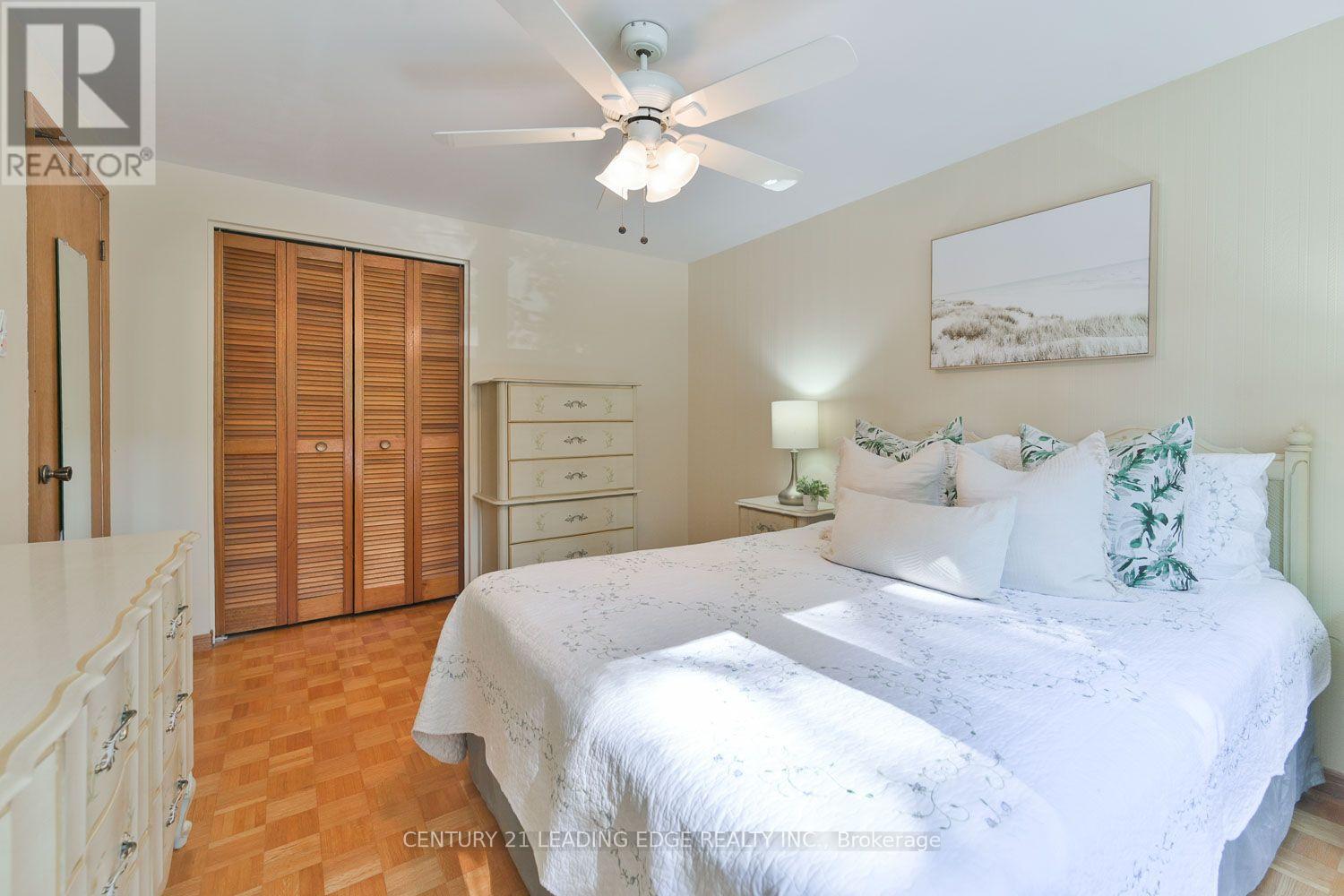 15 Sir Gawaine Place, Markham (Markham Village), Ontario  L3P 3A1 - Photo 22 - N13644354
