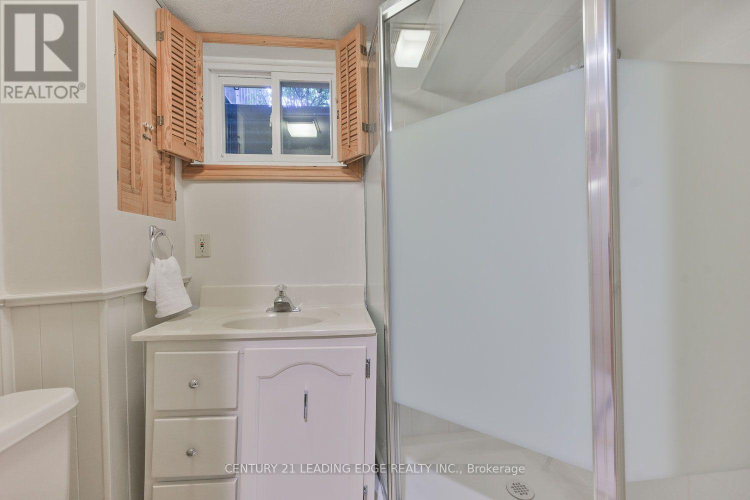 15 Sir Gawaine Place, Markham (Markham Village), Ontario  L3P 3A1 - Photo 31 - N13644354