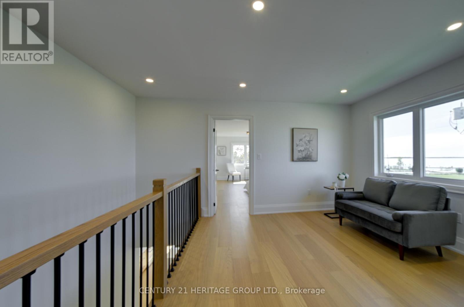 802 Willowview Road, Georgina, Ontario  L0E 1S0 - Photo 17 - N13644386