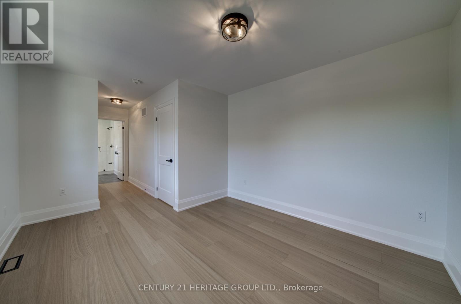 802 Willowview Road, Georgina, Ontario  L0E 1S0 - Photo 26 - N13644386