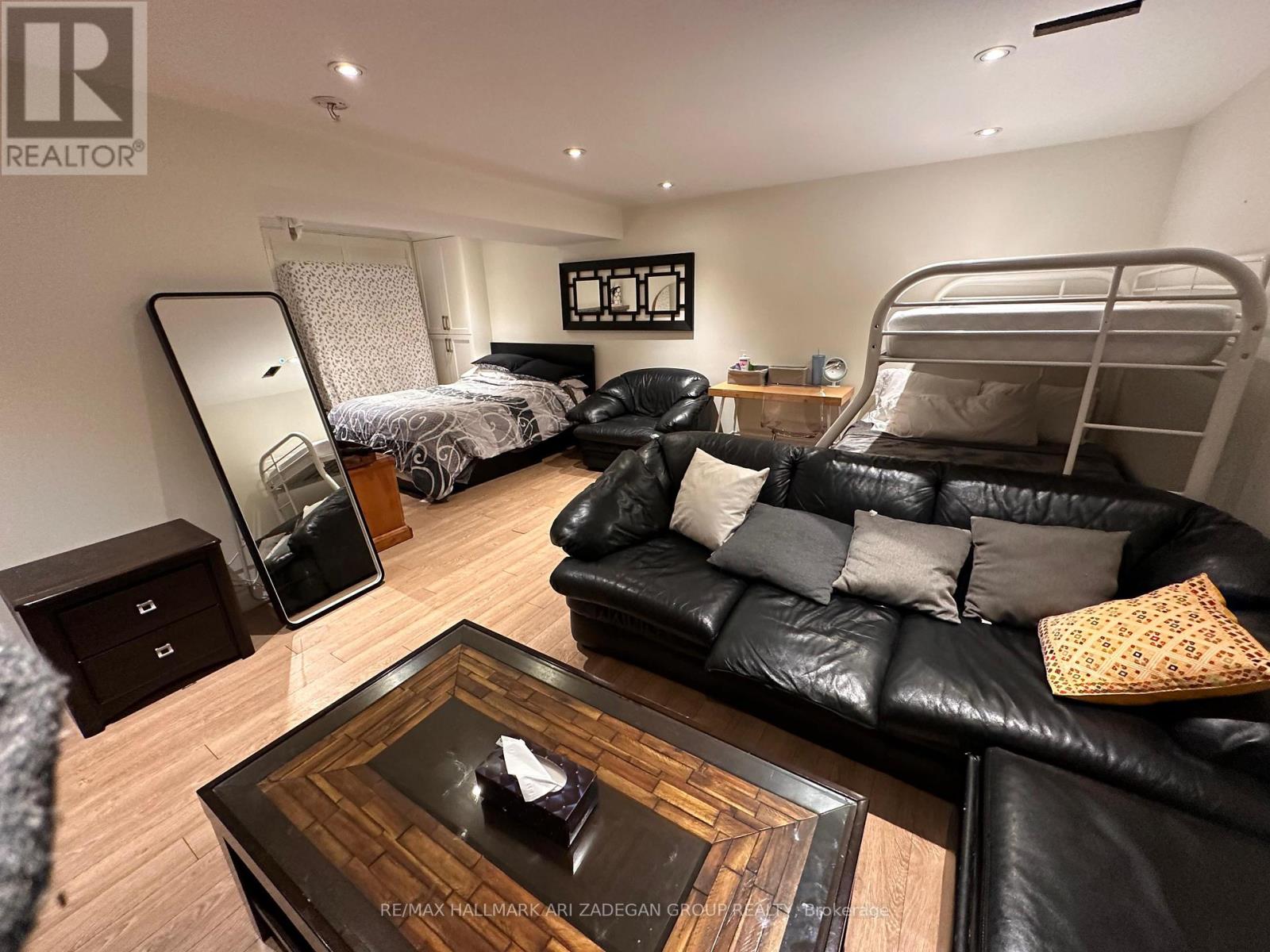 290 Gretel Drive, Richmond Hill (Mill Pond), Ontario  L4C 4V1 - Photo 26 - N13644390