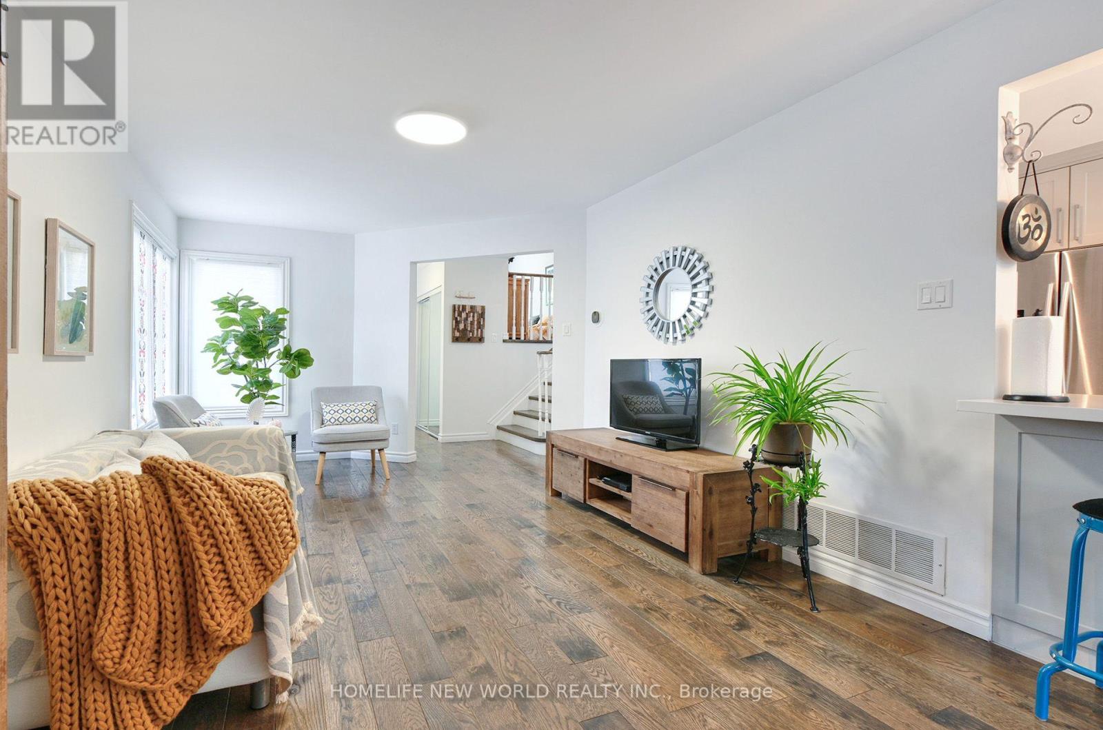 115 Winding Lane, Vaughan, Ontario  L4J 5J1 - Photo 6 - N13644410