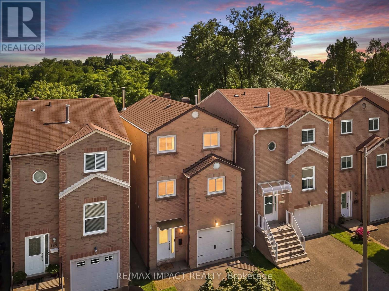 60 COTTONWOOD COURT, Markham, Ontario