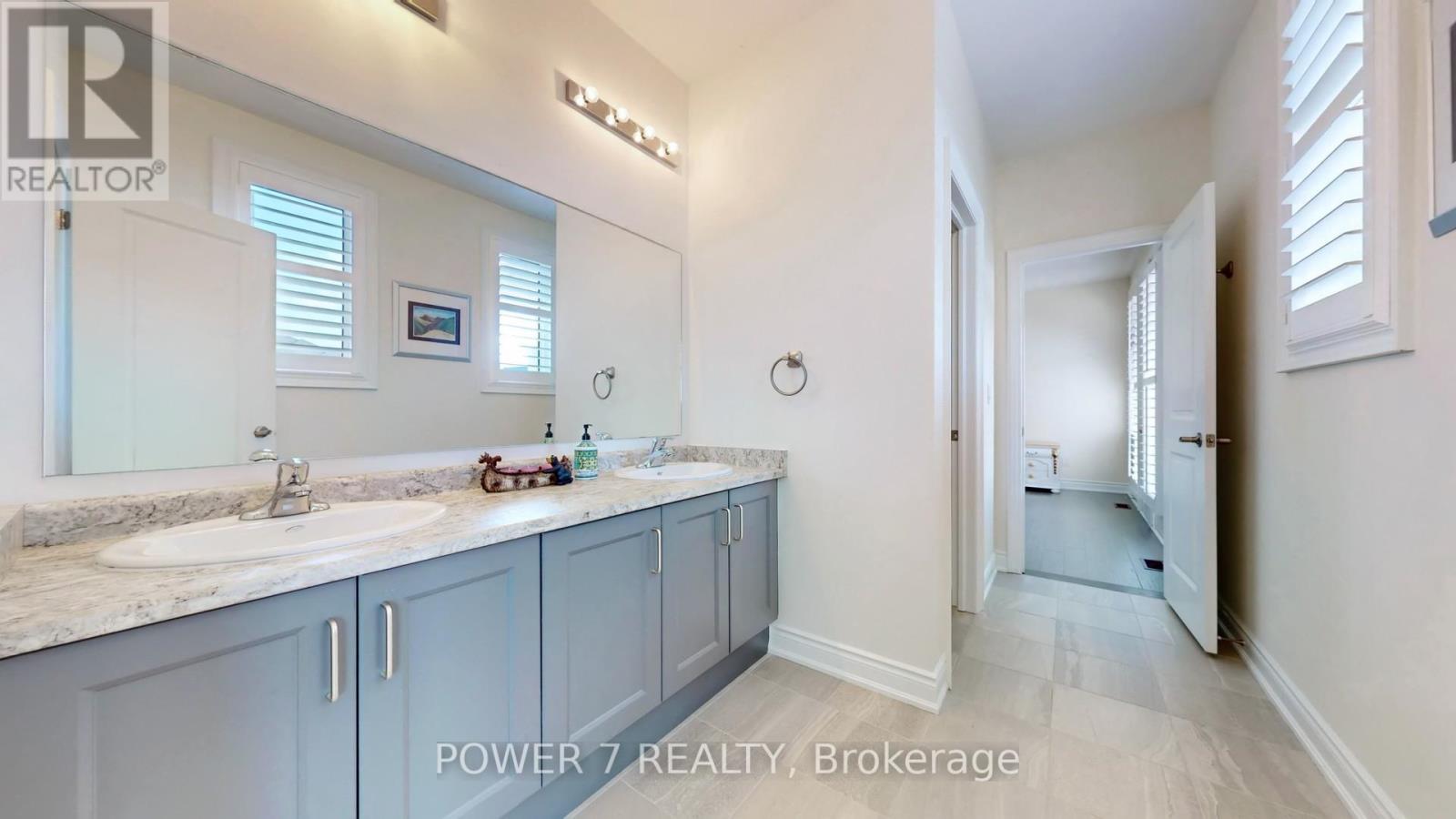 27 Joiner Circle, Whitchurch-Stouffville, Ontario  L4A 4W9 - Photo 35 - N13644590