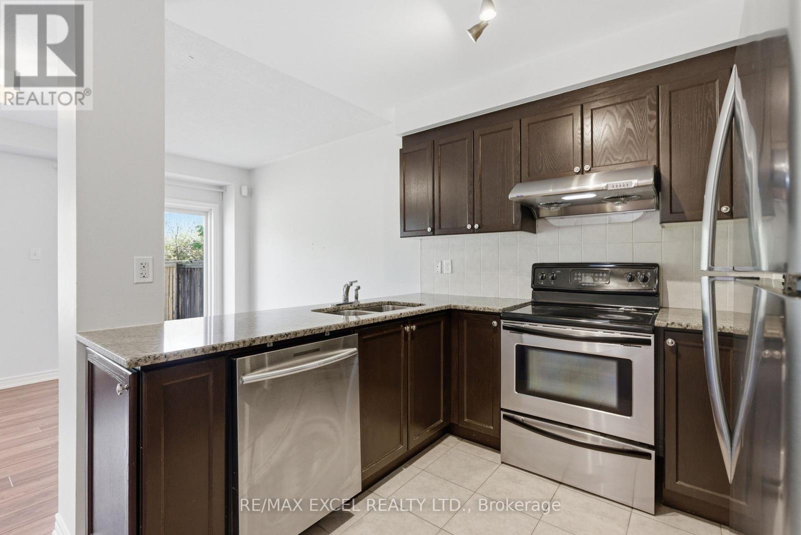 65 Northwest Passage, Whitchurch-Stouffville, Ontario  L4A 0T2 - Photo 7 - N13644640