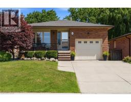 39 TRENHOLME Crescent, hamilton, Ontario